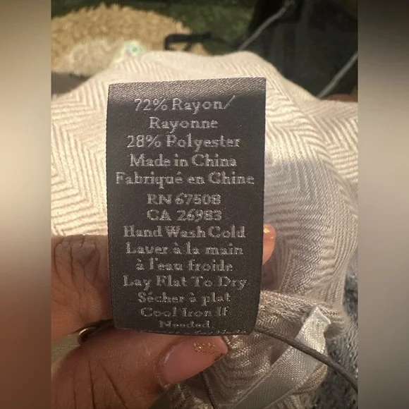 Vince Camuto Metallic Stripe Poncho / Open-Front Wrap – Ivory – NWT - Picture 5 of 6